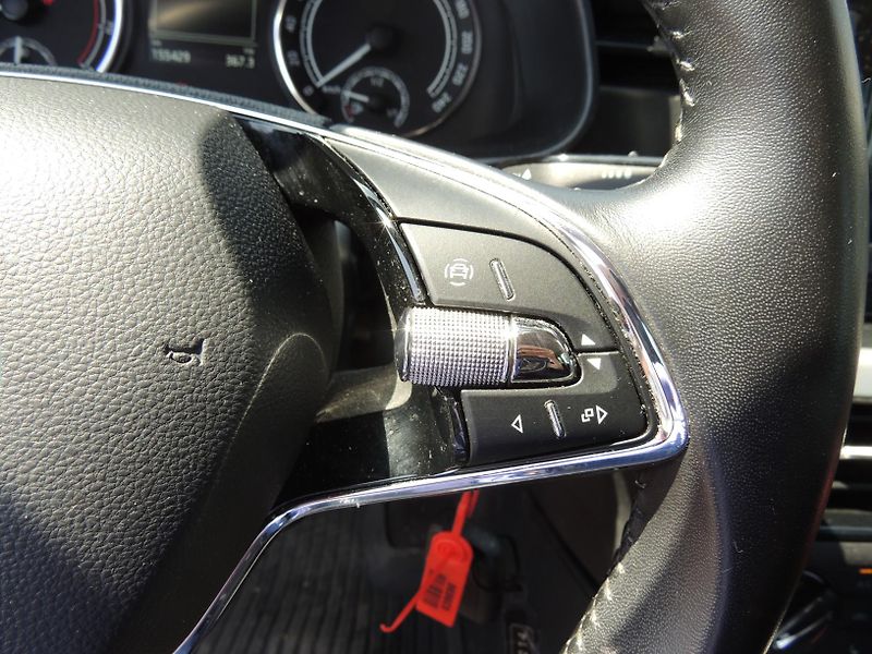Škoda Scala (2022) 1.5TSi,110kw,AMB+,ČR,1.majitel - fotka 19 z 43