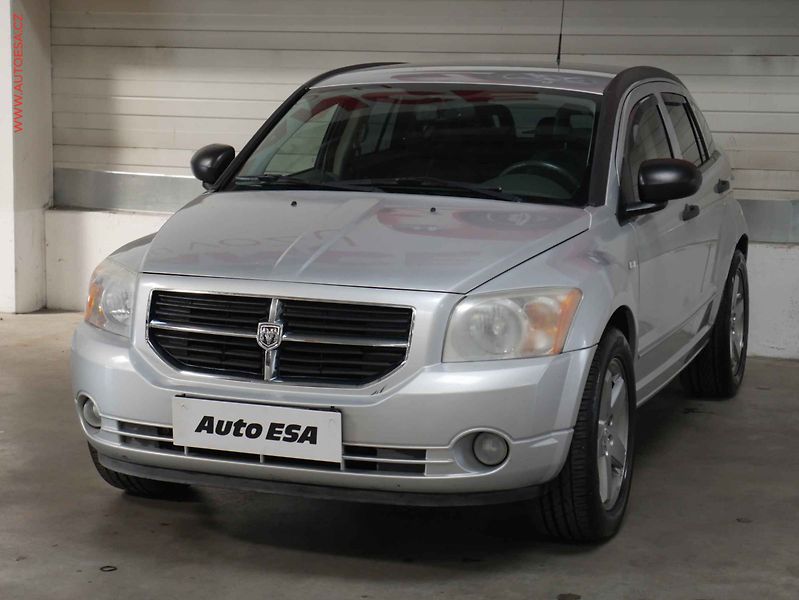 Dodge Caliber (2006) 2.0CRDi, ČR, AC, výhřev sed - fotka 3 z 16