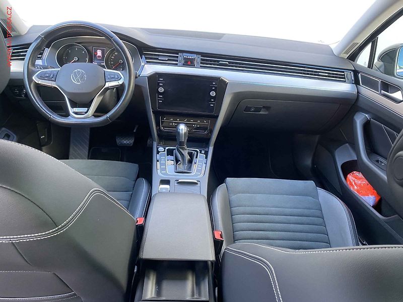 Volkswagen Passat (2021) 2.0 TDi 4x4, 1.maj,ČR - fotka 8 z 19