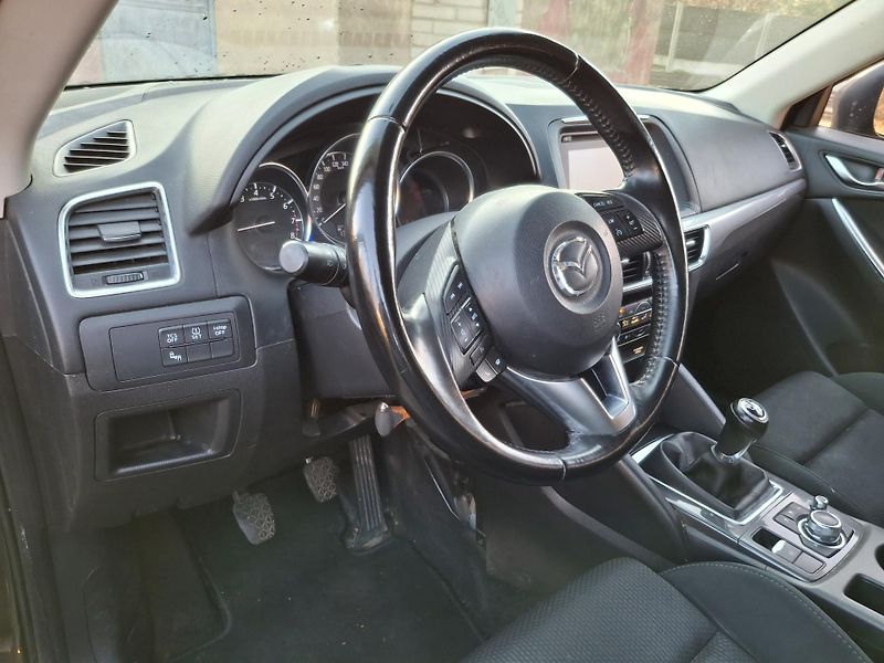 Mazda CX-5 2.0 121 kw Rezervace - fotka 22 z 39