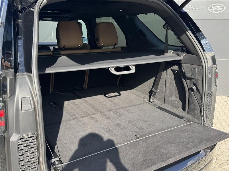 Land Rover Discovery 3,0 D300 Metropolitan Ed. AWD - fotka 14 z 39
