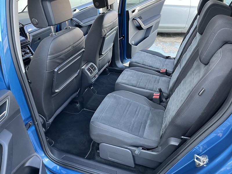 Volkswagen Touran (2020) 2.0TDI DSG VÝB*13000€ HIGHLINE - fotka 18 z 48