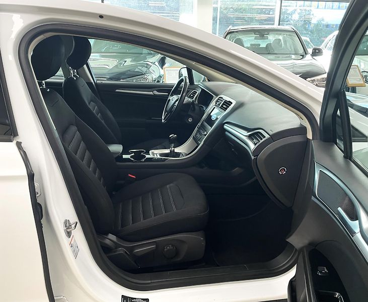 Ford Mondeo 2,0 TDCI, ČR, MANUÁL-REZERVACE - fotka 12 z 26