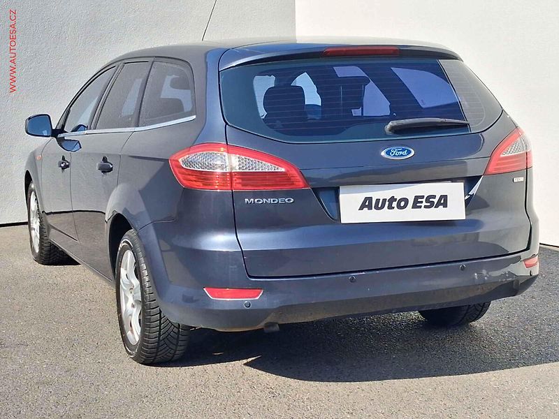 Ford Mondeo (2008) 2.0TDCi, Xenon - fotka 6 z 17