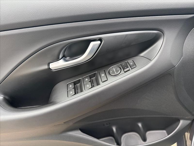 Hyundai i30 1,5 T-GDi 103 kW Style - fotka 14 z 24