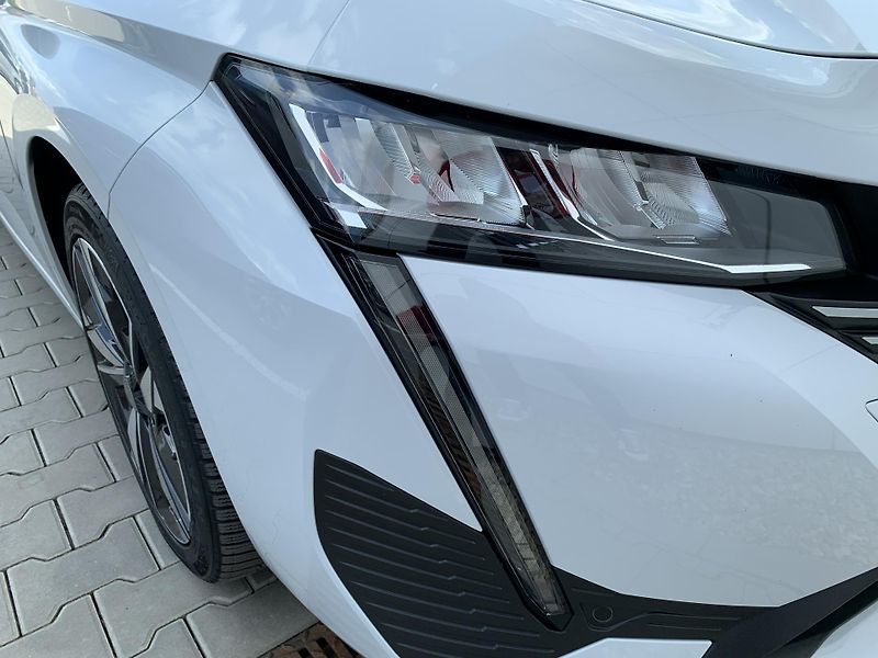 Peugeot 308 SW ALLURE+ 1.5 BHDi 96kW AT8 - fotka 16 z 23