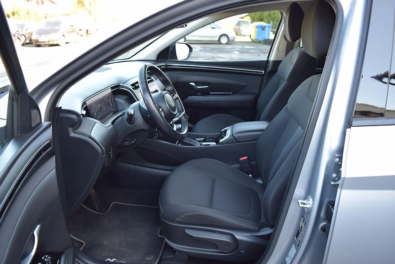 Hyundai Tucson (2024) 1.6T-GDi 110kw MHEV 48V STYLE  - fotka 20 z 47
