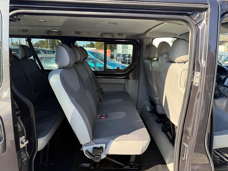 Opel Vivaro 2.0 CDTI 9 MÍST KLIMA - fotka 10 z 13