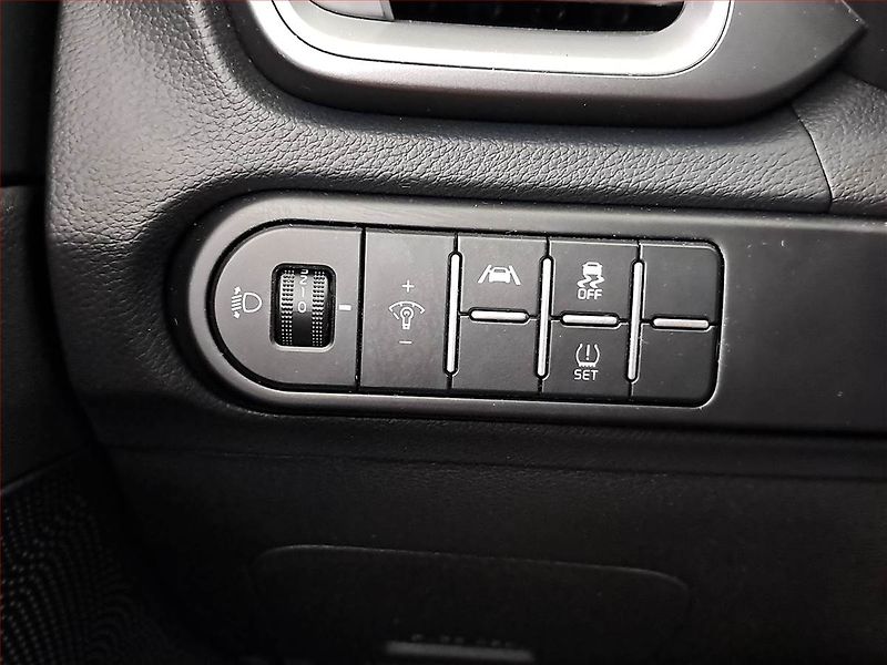 Kia Ceed (2025) Top 1.5 T-GDI - fotka 18 z 20