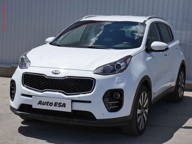 Kia Sportage (2017) 2.0 CRDi 4x4, ČR, AT, navi - fotka 3 z 21