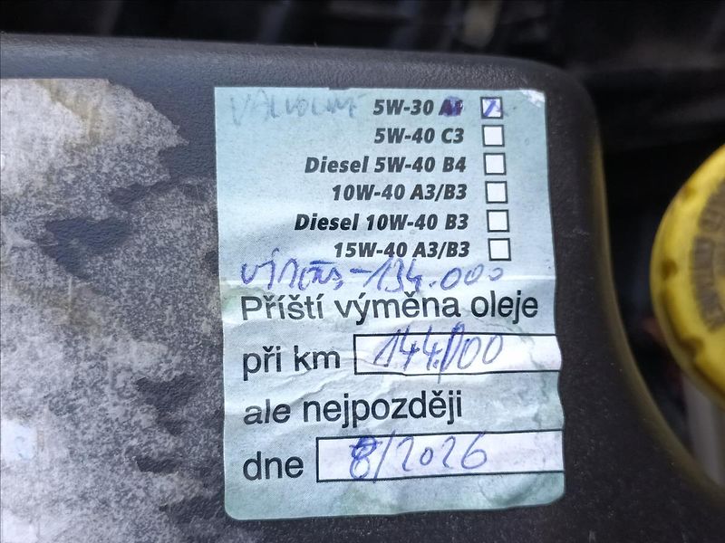 Peugeot 207 1,6 i,110kw,KŮŽE,KOLA,PANORAMA - fotka 27 z 34