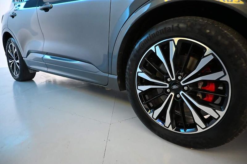 Ford Mondeo (2022) 2.0 LED SONY ACC TITANIUM Tažn - fotka 37 z 38