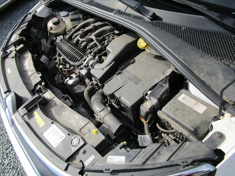 Citroën C3 1.2 PureTech 83 S&S Feel, 1. m - fotka 34 z 36