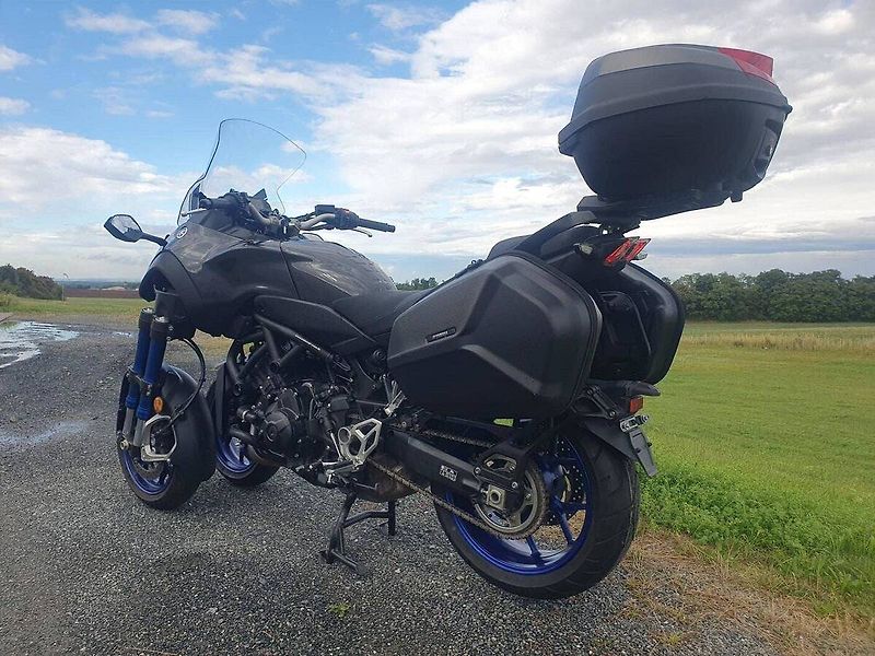 Yamaha Niken (2020) - fotka 7 z 12