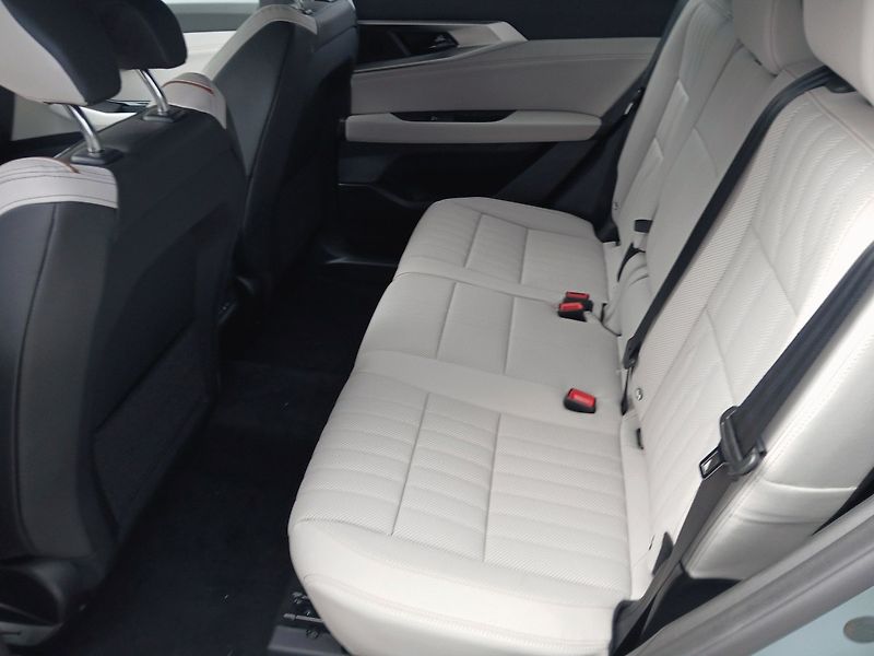 Renault Espace (2026) Iconic full Hybrid E-Tech 200 - fotka 8 z 9