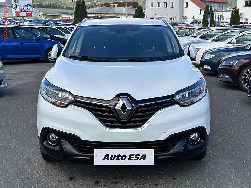 Renault Kadjar (2017) 1.2 TCe, AC - fotka 2 z 19