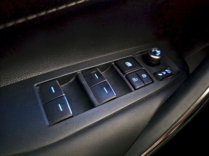 Toyota Corolla (2020) TS 1.2T 85kW TAŽNÉ - fotka 21 z 24