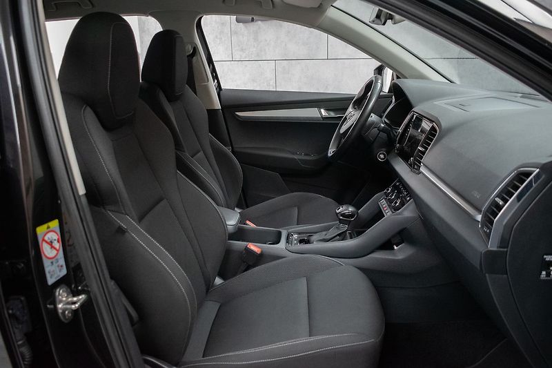 Škoda Karoq 2.0 TDI DSG*ACC*KAMERA*DPH* - fotka 12 z 39