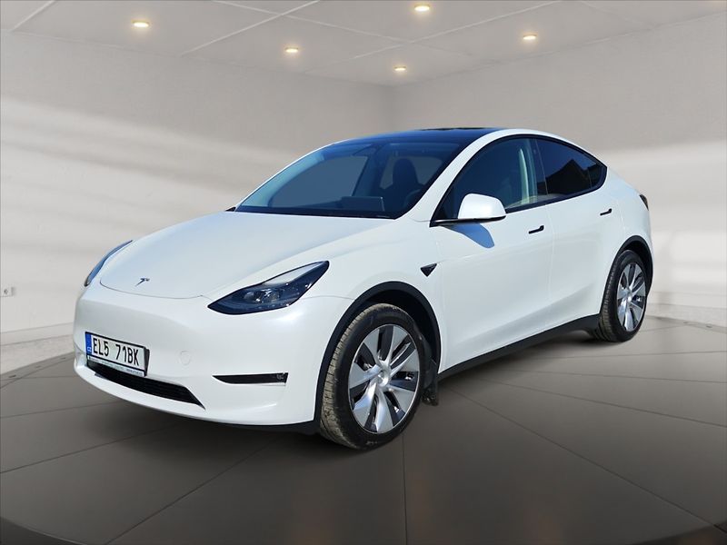 Tesla Model Y 0,0 Long Range AWD AT - fotka 2 z 12
