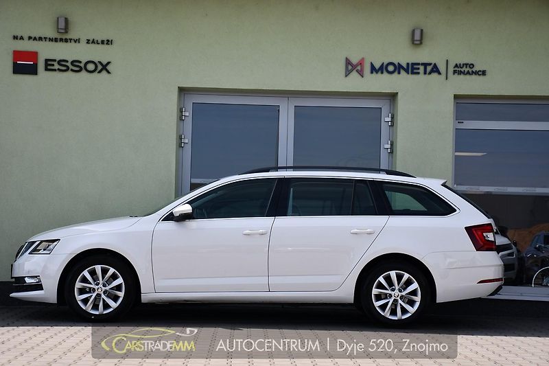 Škoda Octavia 1,6TDI STYLE ČR  - fotka 3 z 53