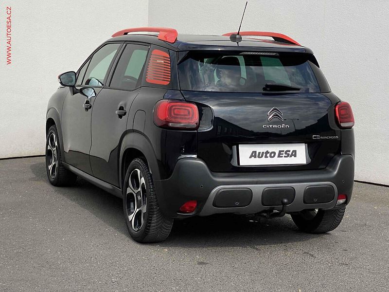 Citroën C3 Aircross (2020) 1.2PT, Shine, AT, panor - fotka 6 z 18