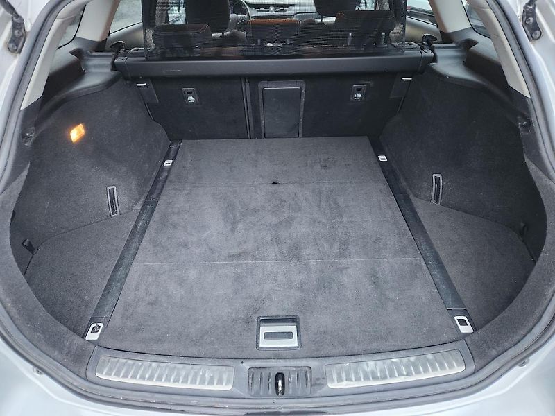 Toyota Avensis 2.0 D-4D Navi Kamera  - fotka 6 z 18
