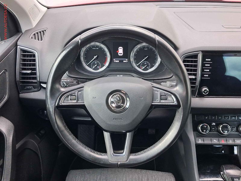 Škoda Karoq (2018) 1.6 TDi, Style, DSG, TZ, navi - fotka 11 z 18