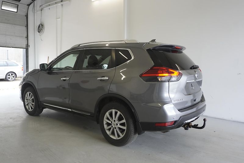 Nissan X-Trail  DIG-T 1,3i TEKNA  AUTOMAT - fotka 8 z 32