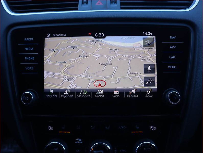 Škoda Octavia (2018) 2.0 TDI, Automat, Serv.kniha - fotka 13 z 20