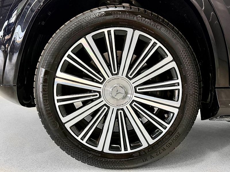 Mercedes-Benz GLS 600 4M MANUFACTUR, AIRMATIC, M - fotka 8 z 31