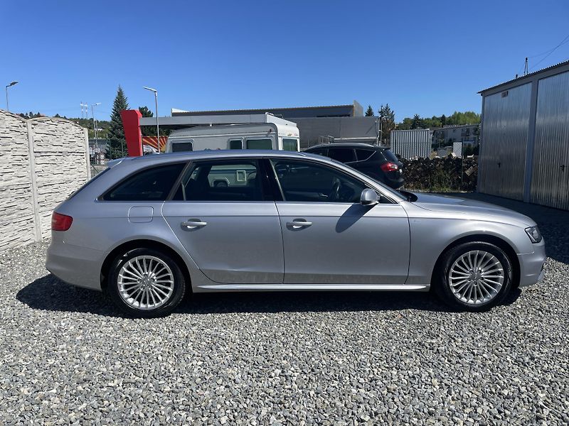 Audi A4 Avant 2.0TDi 120PS S-LINE AVANT TOP! - fotka 10 z 179
