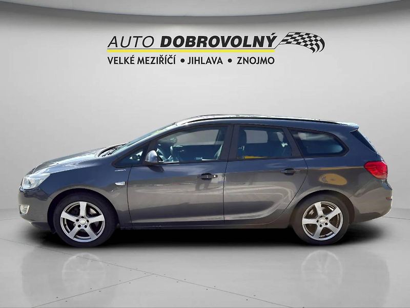 Opel Astra J SPORTS TOURER ENJOY A17DTR M - fotka 3 z 21