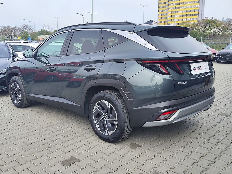 Hyundai Tucson 1.6 T-GDI/118kW Style DCT - fotka 7 z 34