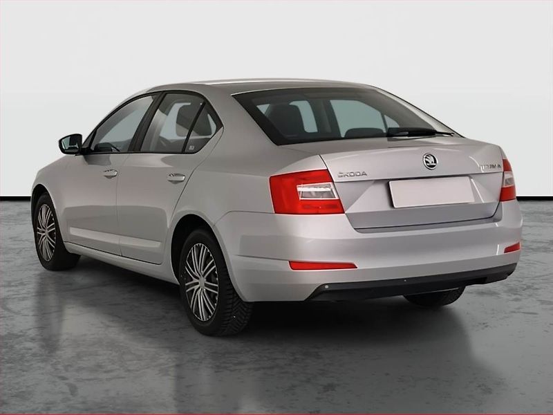 Škoda Octavia (2014) Elegance 1.6 TDI, Serv.kniha - fotka 4 z 18