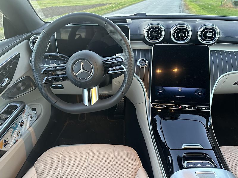 Mercedes-Benz CLE (2024) - fotka 10 z 15