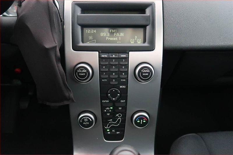 Volvo S40 (2008) 2.0 D, po STK, za skvělou cenu - fotka 12 z 15