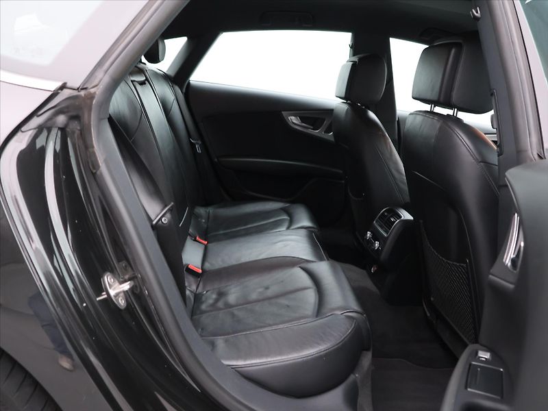 Audi A7 3,0 TDI 180kW quattro CZ - fotka 12 z 25