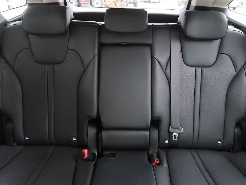 Kia Sorento (2022) 2.2 CRDi - fotka 10 z 31