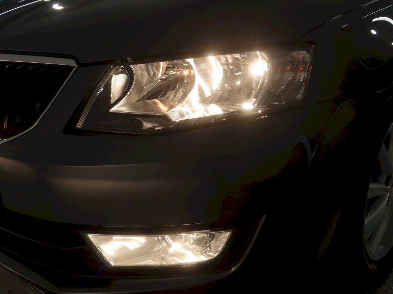 Škoda Octavia (2016) AMBITION 1.2TSI 63KW - fotka 10 z 29