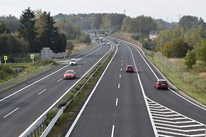 Ilustrační foto: Za roční dálniční známku si od března připlatíme