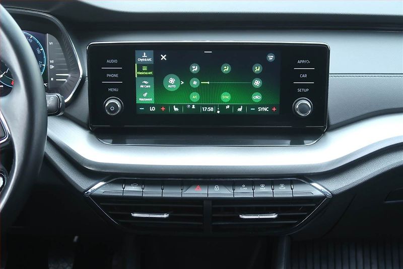 Škoda Octavia (2022) Ambition Plus 2.0 TDI - fotka 12 z 21