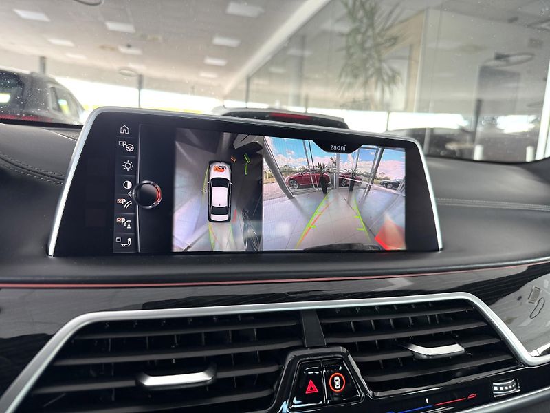 BMW Řada 7 730d xDrive*Dověry*360°Kam*DPH - fotka 22 z 51