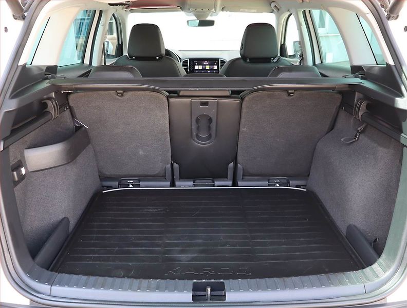 Škoda Karoq (2018) Style Plus 1.5 TSI - fotka 14 z 19