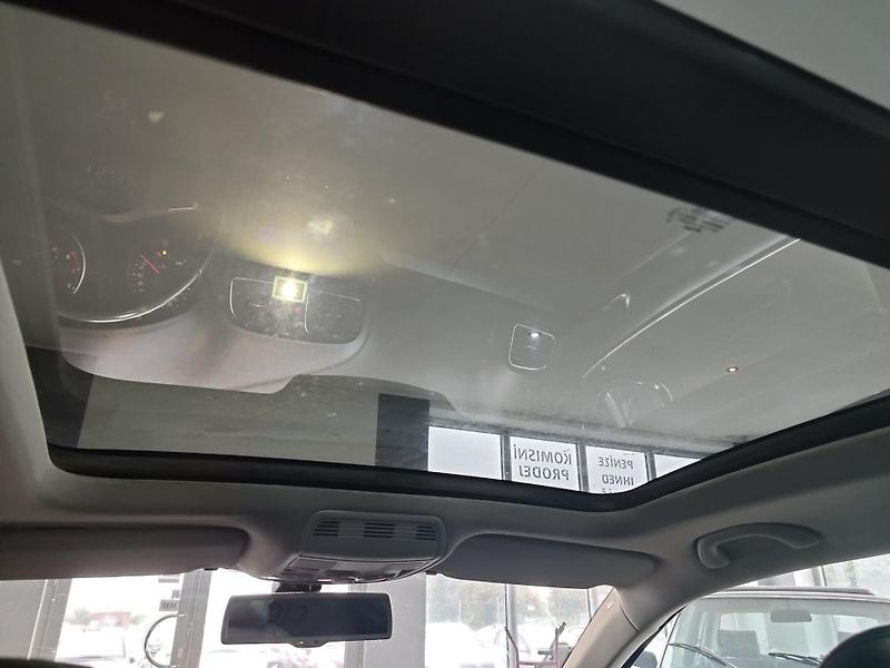 Volkswagen Golf (2010) 1,4TSI,90KW,PANOR,ALU,KŮŽE - fotka 22 z 29