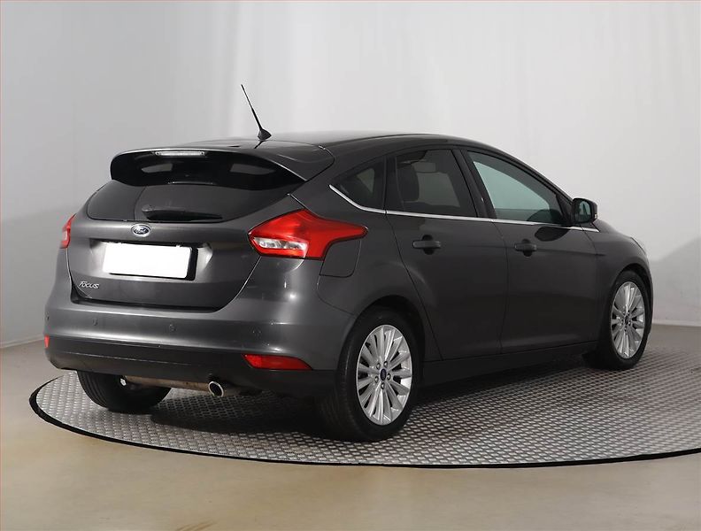 Ford Focus (2016) 2.0 TDCi, Eko.zaplacen - fotka 5 z 23