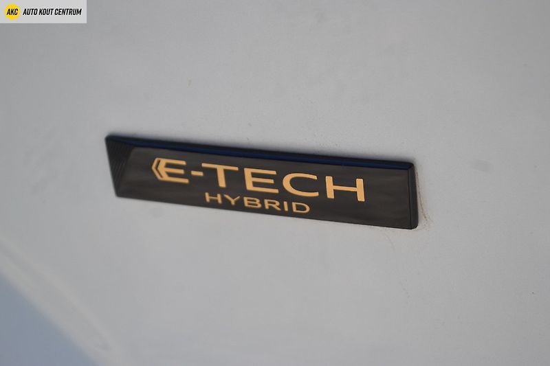Renault Espace ICONIC E-TECH FULL HYBRID 200k - fotka 26 z 73