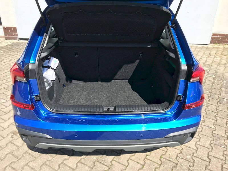 Škoda Kamiq (2024) Selection 1,0 TSI - fotka 23 z 24