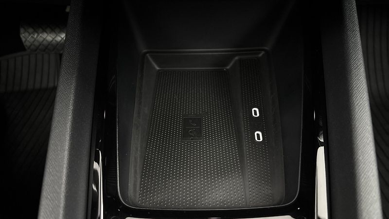 Škoda Octavia 2.0 TDI DSG Ambition - fotka 22 z 26