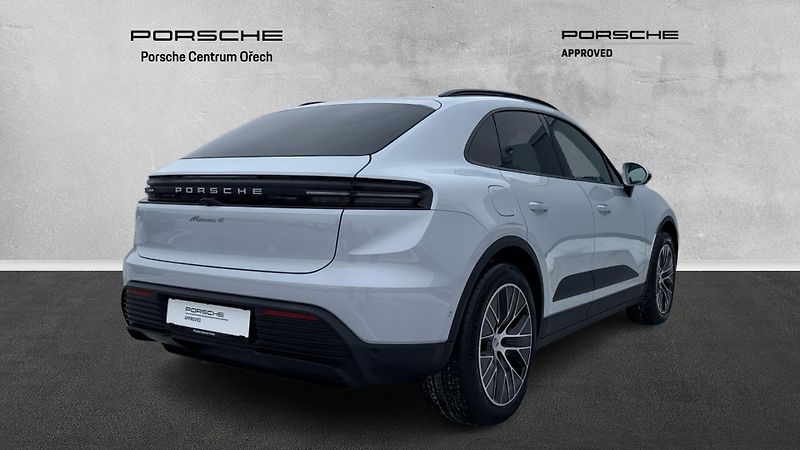 Porsche Macan 4 - fotka 6 z 25