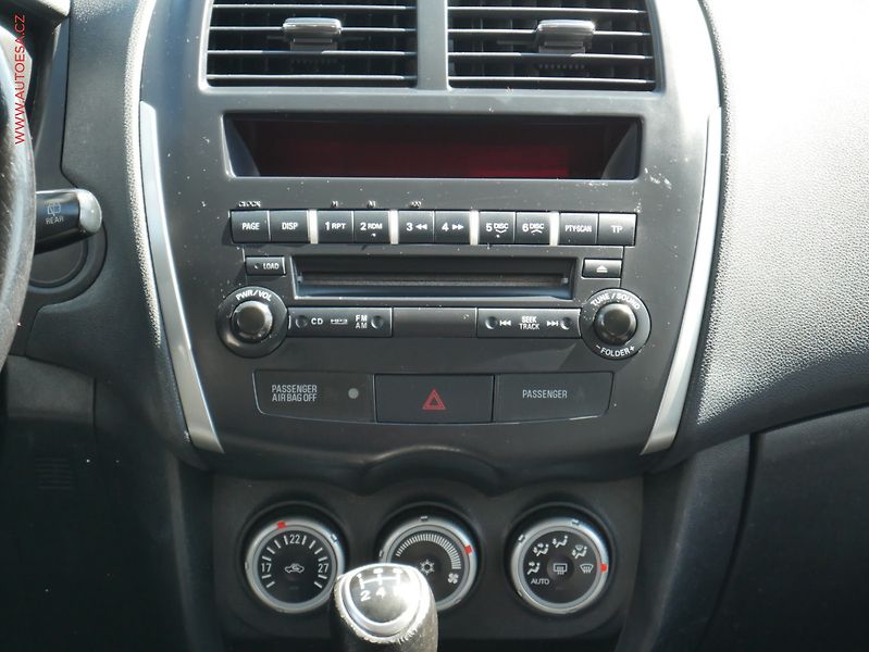 Mitsubishi ASX (2012) 1.6 MiVEC, ČR, AC, tažné - fotka 11 z 18
